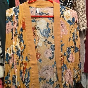 Gorgeous cover up or cardigan